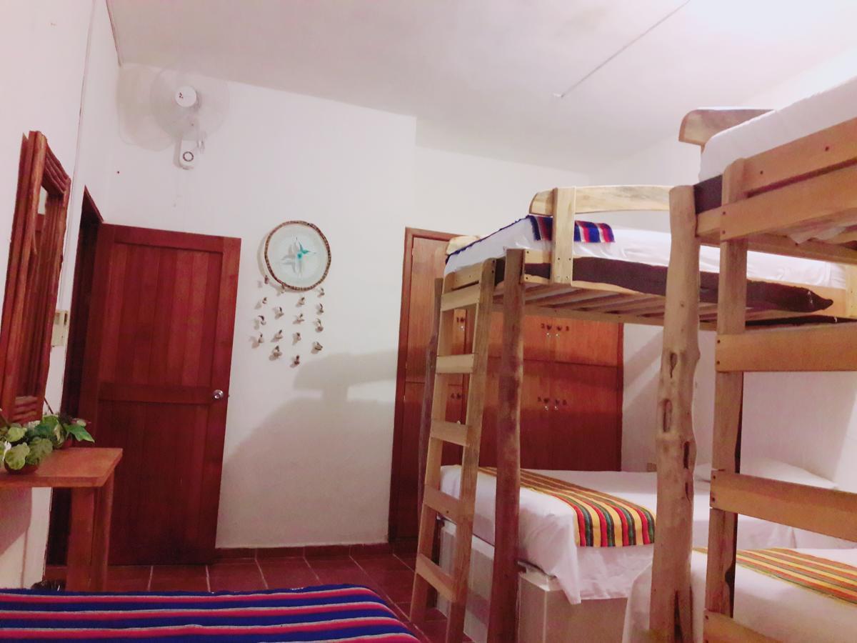 Hostel La Isla Holbox Εξωτερικό φωτογραφία